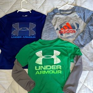 Youth small under Armour long sleeve lot